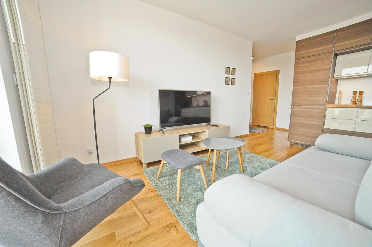Grand Apartments - Three Bedrooms With Panorama Of The Old Town Гданьск Экстерьер фото