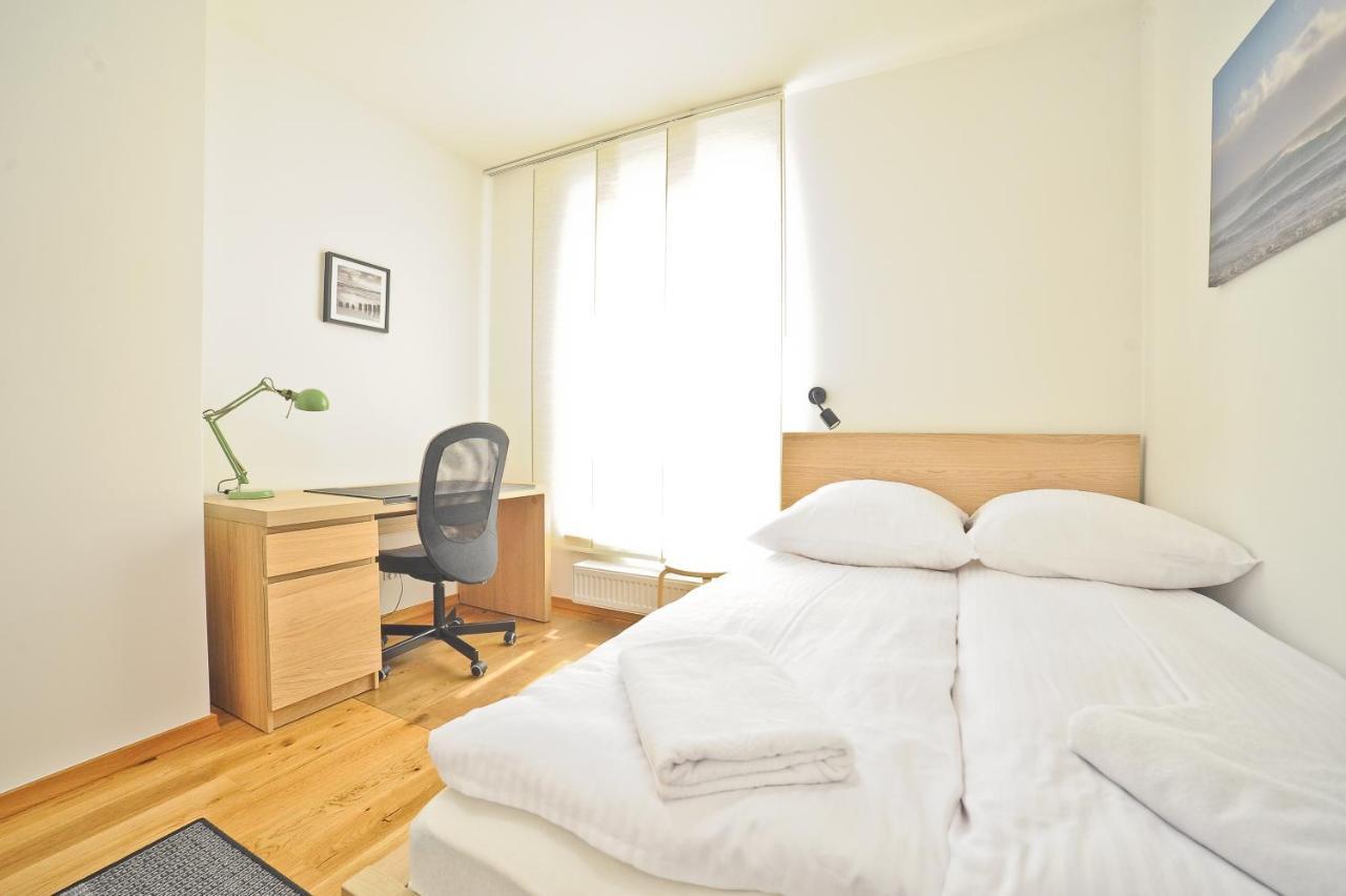 Grand Apartments - Three Bedrooms With Panorama Of The Old Town Гданьск Экстерьер фото